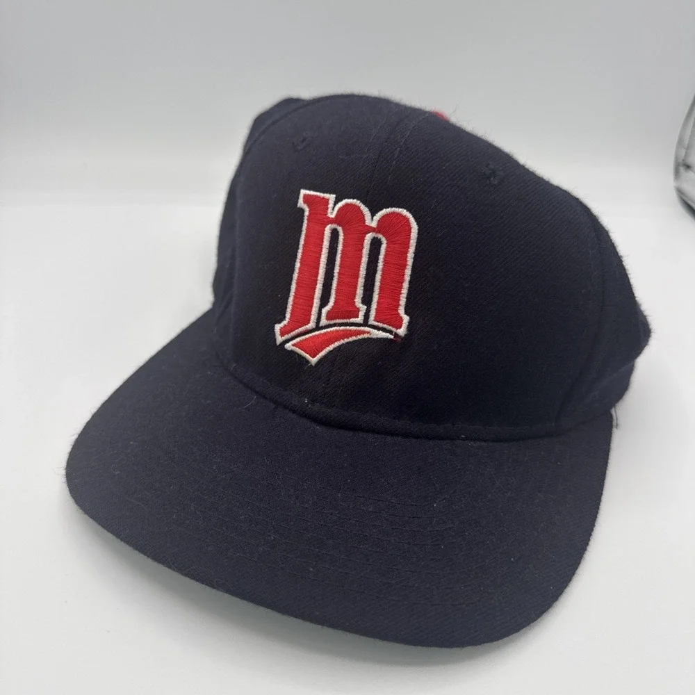 Vintage Minnesota Twins  6-7/8 small Hat Sports Specialties MLB Baseball 80s VTG